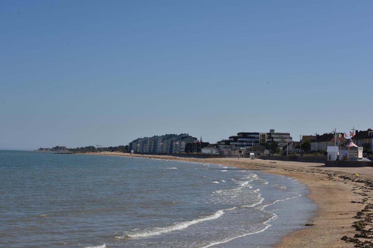 Le Petit Fort Beny-sur-Mer Exterior photo